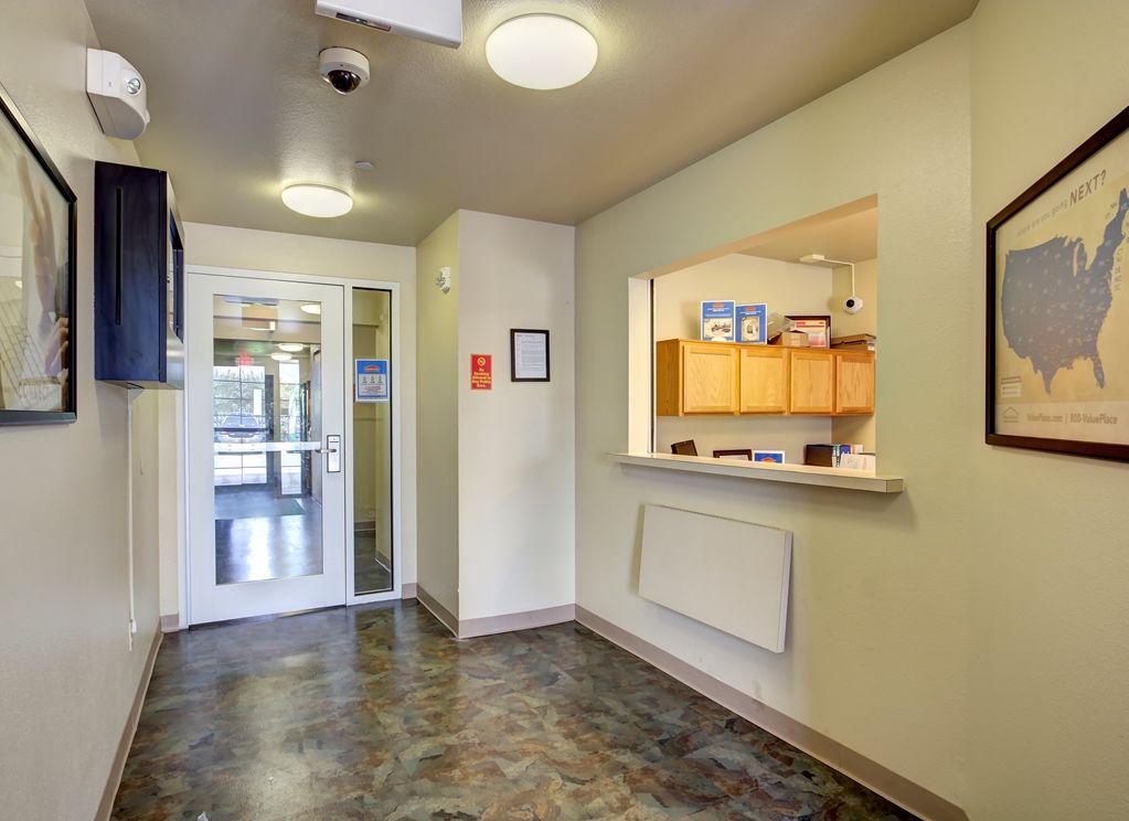 Woodspring Suites | North Charleston Airport I-526 내부 사진