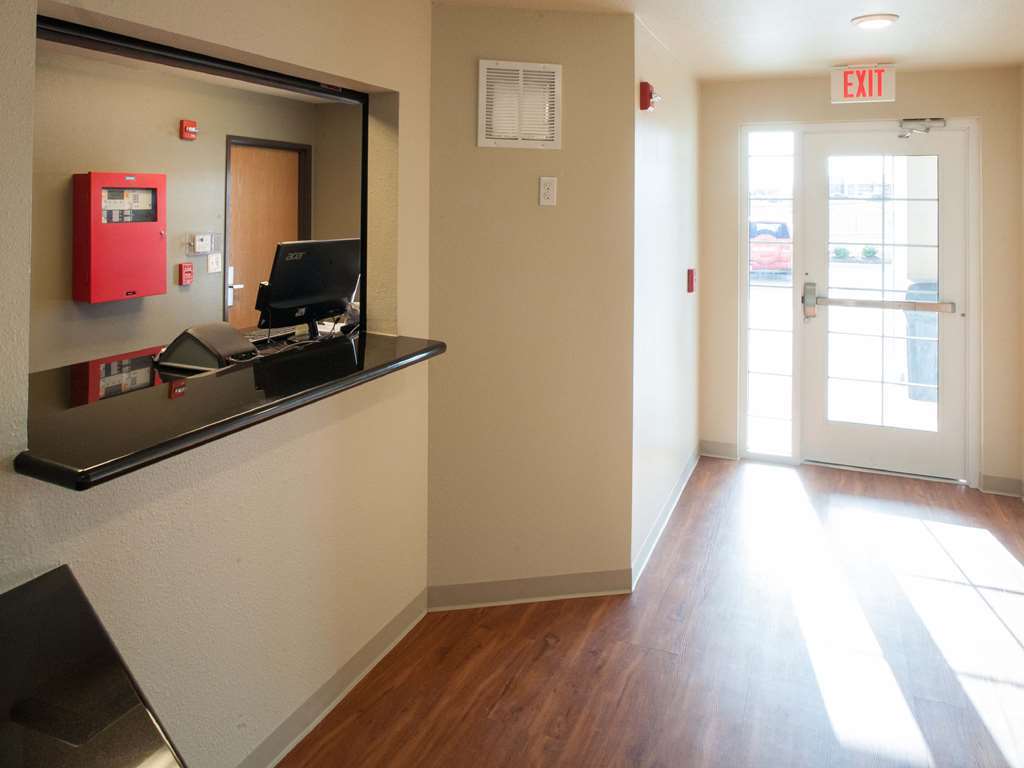 Woodspring Suites | North Charleston Airport I-526 내부 사진