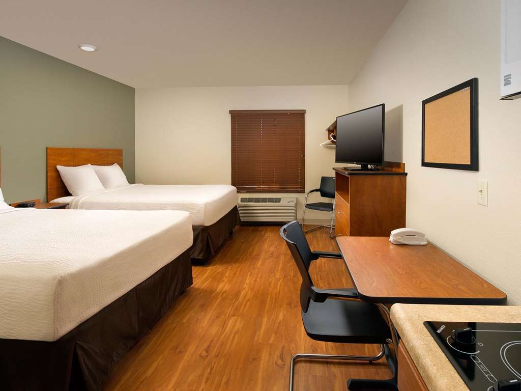 Woodspring Suites | North Charleston Airport I-526 객실 사진
